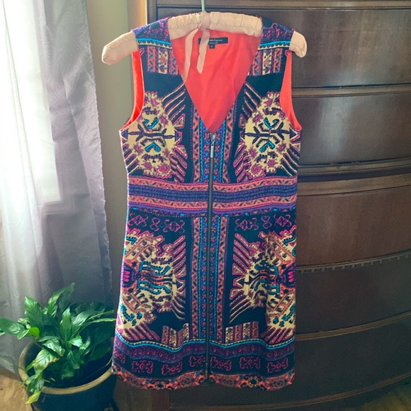 Nanette Lepore Aztec Print Zip Front Dress. Size-4 - Picture 4 of 12